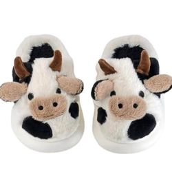 Country Cow 🐮 Slippers!  Hard Bottom For Outdoors! $8  Kids 2-3