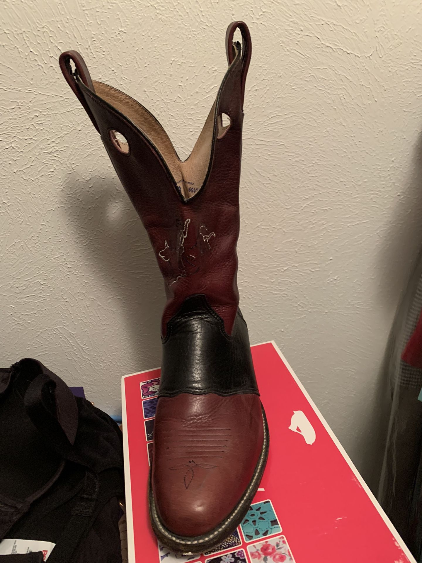 Hondo Men’s Leather Boots 9.5