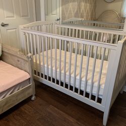 Baby Crib 