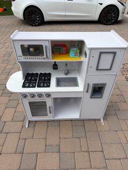 Kids Kitchen - Melissa and Doug Brand