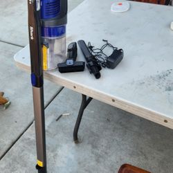 shark cordless pet vacuum 