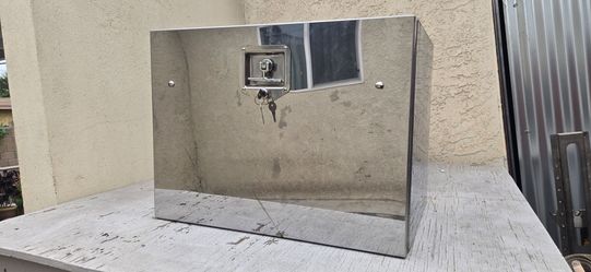 Truck Side Box
