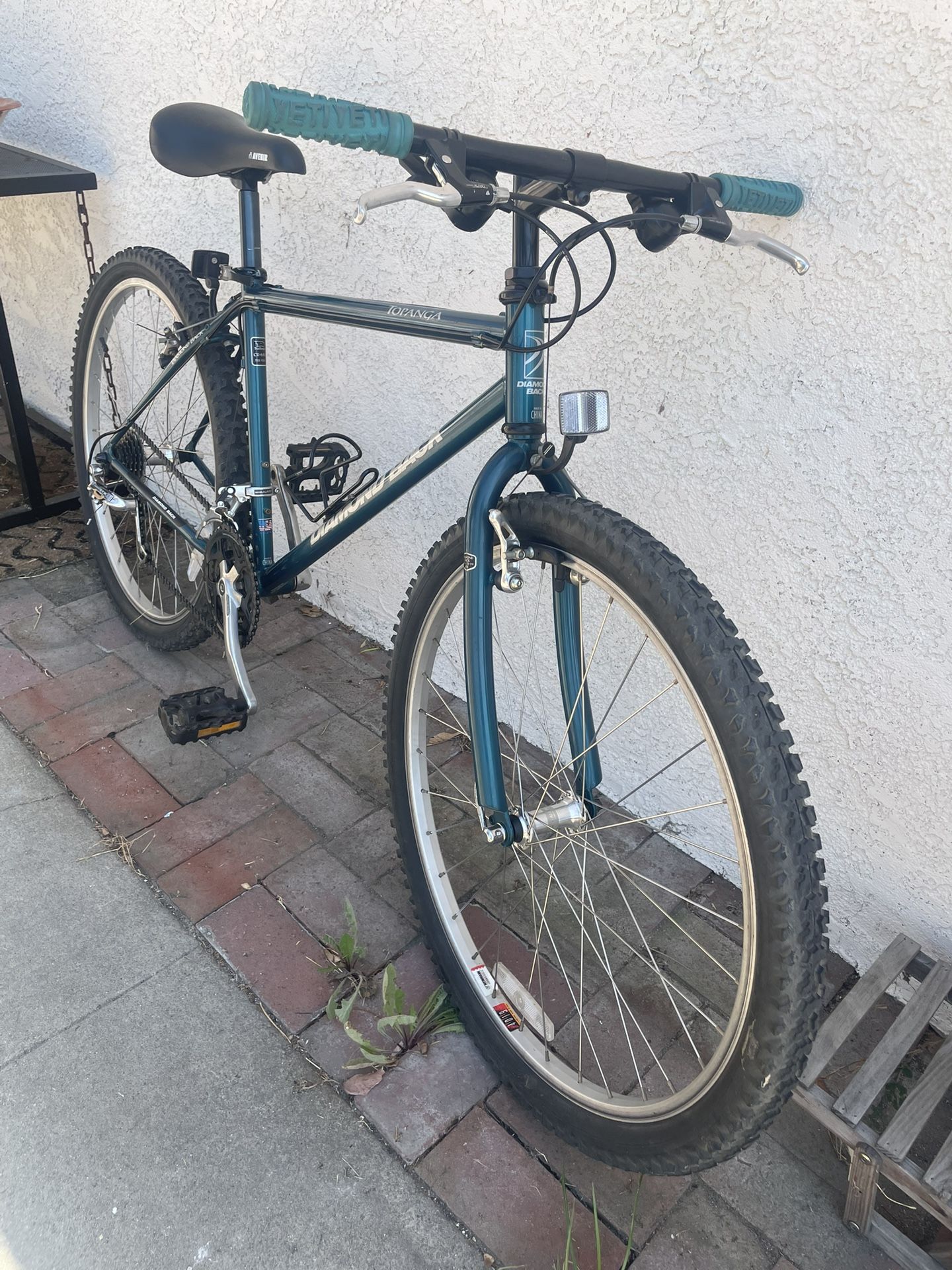 Diamond Back Topanga 26 Mountain Bike