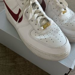 Air Force 1 Size 10.5 Red White