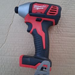 Milwaukee M18 1/4" Impact Driver Tool Only 