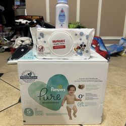 $25 Pampers Size 5 Bundle. Spent $31.99 On The Diapers Alone At Walgreens 
