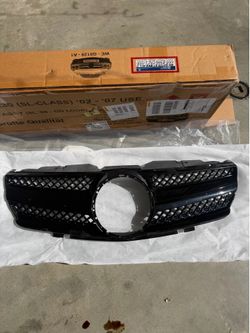 Mercedes-Benz SL-Class W230 Grille Assembly (2002-2007)
