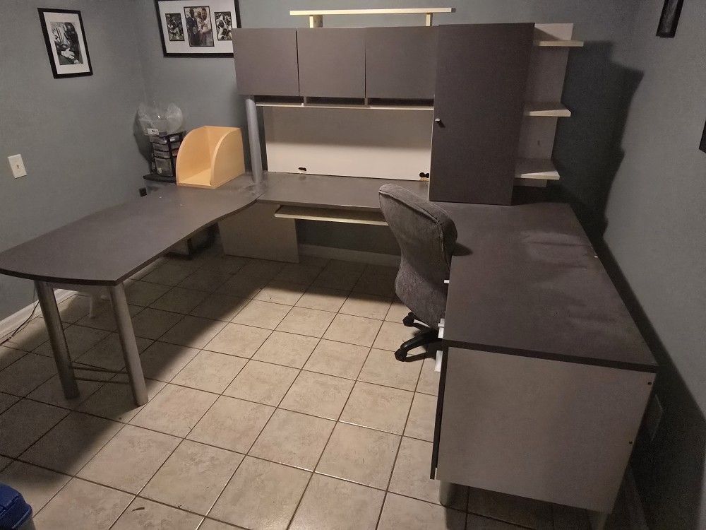 Massive U-Shape Office Desk