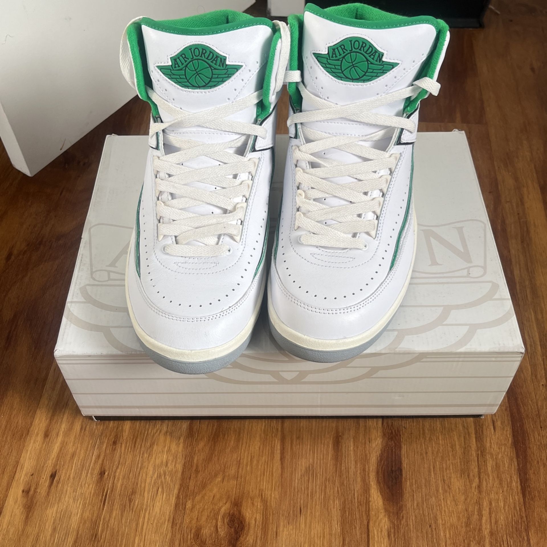 Air Jordan 2 Retro “lucky Green”