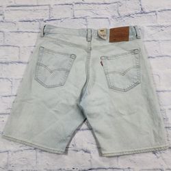 Levi Shorts ( New ) size 33