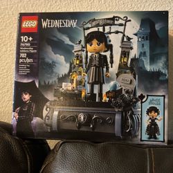 Lego Wednesday Set New