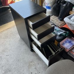 4 Drawer Filing Cabinet