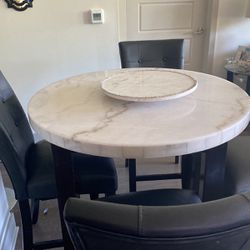 Counter Height Dining Table & 4 Chairs