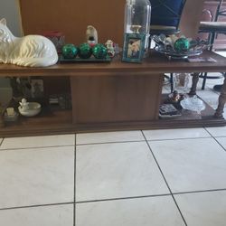 Nice Antique Center Table With Compartment