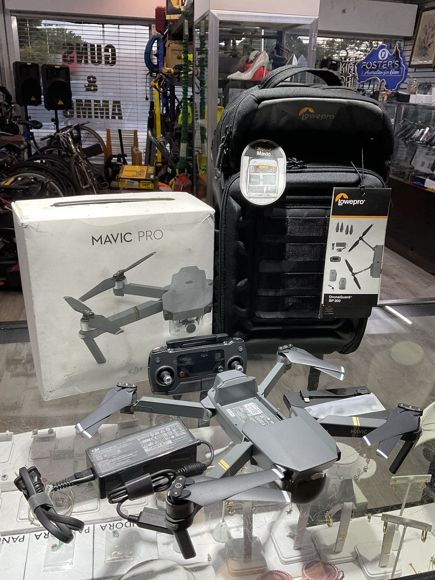 New DJI Mavic Pro 1 Complete Set With Carry Case No Battery Blow Out Price. 