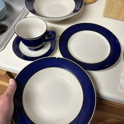 Dish set for sale