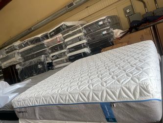 King mattress tempur-pedic