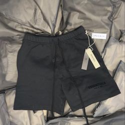 essential shorts