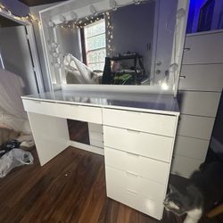 White Dresser Vanity 