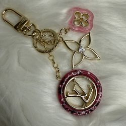 Lv Bag Charm. With Box 🗃️ 