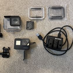 GoPro HERO5 BLACK Camera 4 Batteries And Bundle
