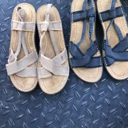 Ugg’s Sandals  Size 8 