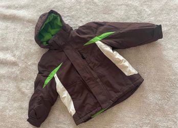 Size 4-5 Boys Winter Jacket in Great Condition