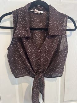 Burgundy purple and pink polka dot blouse with tie front detail #polkadot