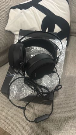 Headphones W/Boom