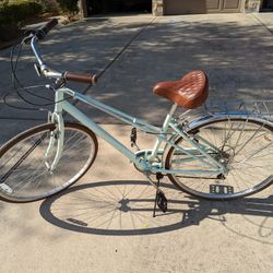 Schwinn Women s Hybrid Bike Like New for Sale in Conroe TX