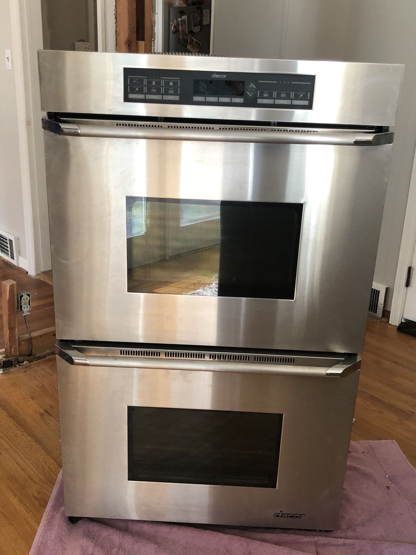 Dacor 27” SS double oven including warmer