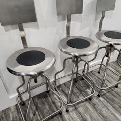 Bar Stools 