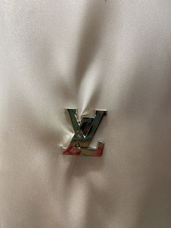 Lapel pin