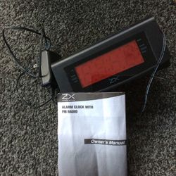 Alarm Clock Radio Mint Condition 