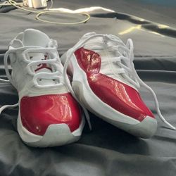 Jordan 11s 