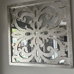 Z Gallery Silver Mirrored Wall Art