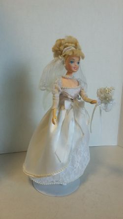 DISNEY DOLL WITH WHITE WEDDING DRESS WITH PEARLS, LACE & SATIN