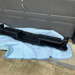 F250 F350 Super Duty XL Rear Bumper 2023-2026 Ford OEM Black Step like new take off. Some cosmetic scratches  Harness was cut off 