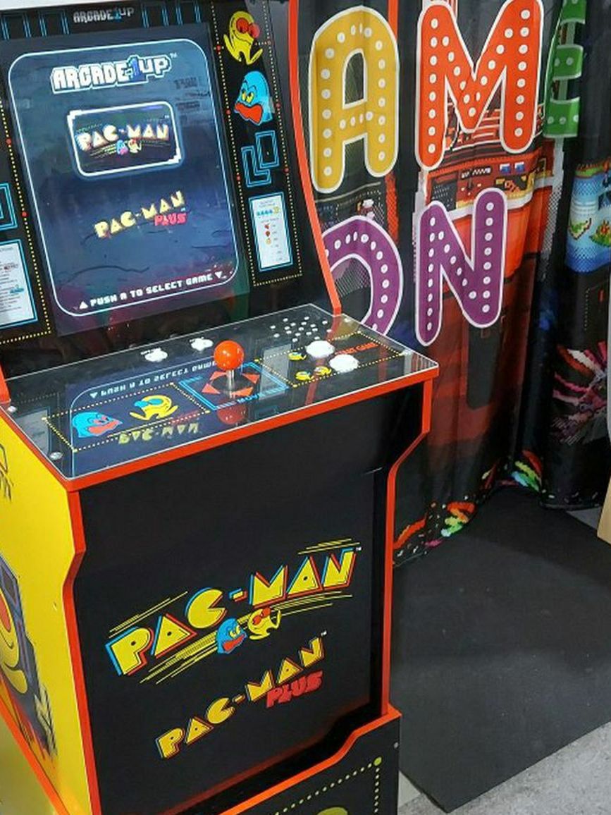 Arcade 1up pac man with Custom Riser