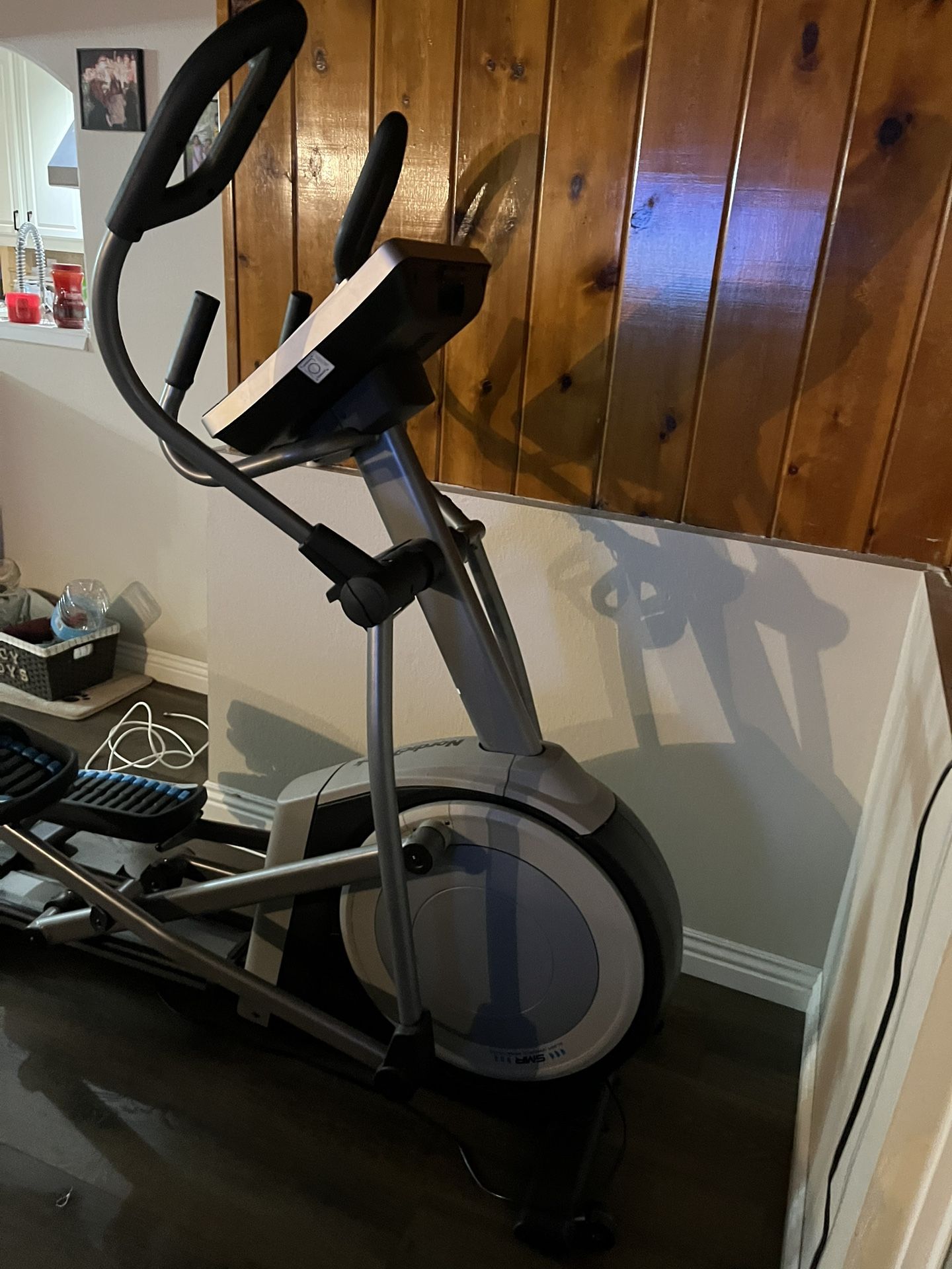 Nordictrack Elliptical Commercial 14.9