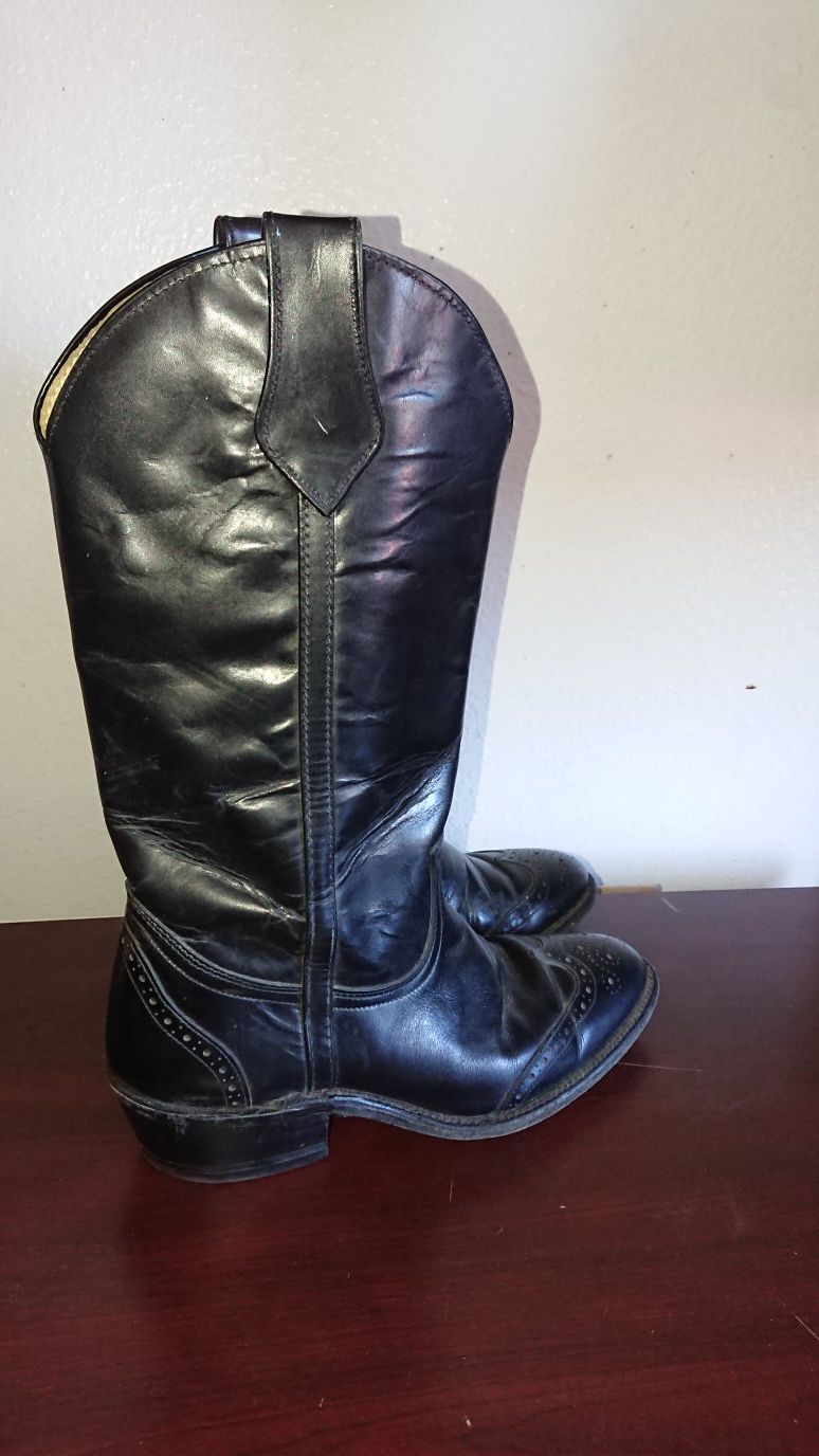 Frye 7.5 D cowboy boots black leather