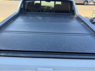 Honda Ridgeline Hard Tonneau Cover 2006-2014