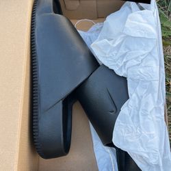 Nike Slides New Size 9 