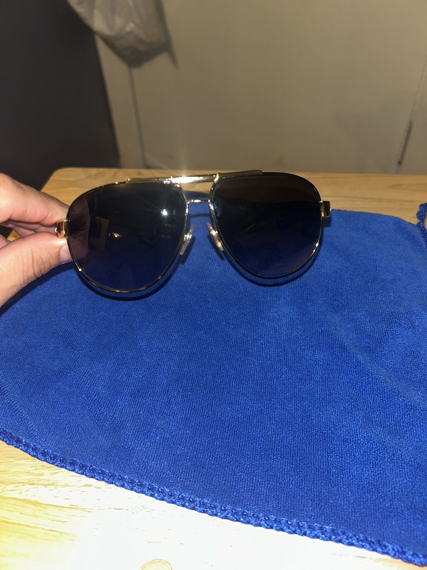 D&G sunglasses unisex