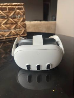 Quest 3 VR Headset