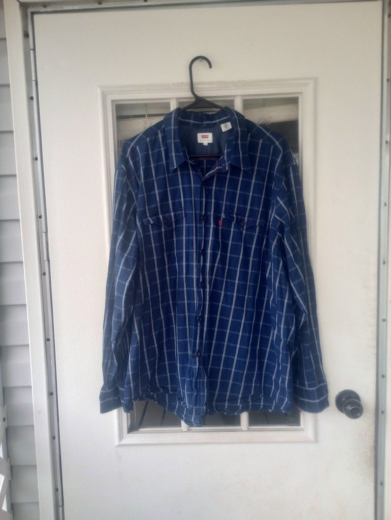 Levis Long Sleeve Button Down Dress Shirt XXL Plaid /Navy Blue