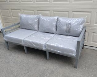 Outdoor patio deep seating couch