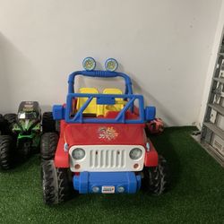 Power Wheels Ride-On Toy PAW Patrol Mighty Movie Jeep Wrangler