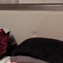 Queen Headboard & Footboard W/Slats