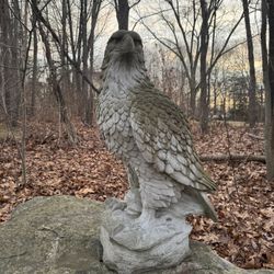 Eagle, Concrete Statue